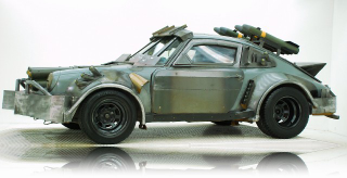 Illustration for article titled Buy The 1990 Porsche 911 From Death Race For $28,000